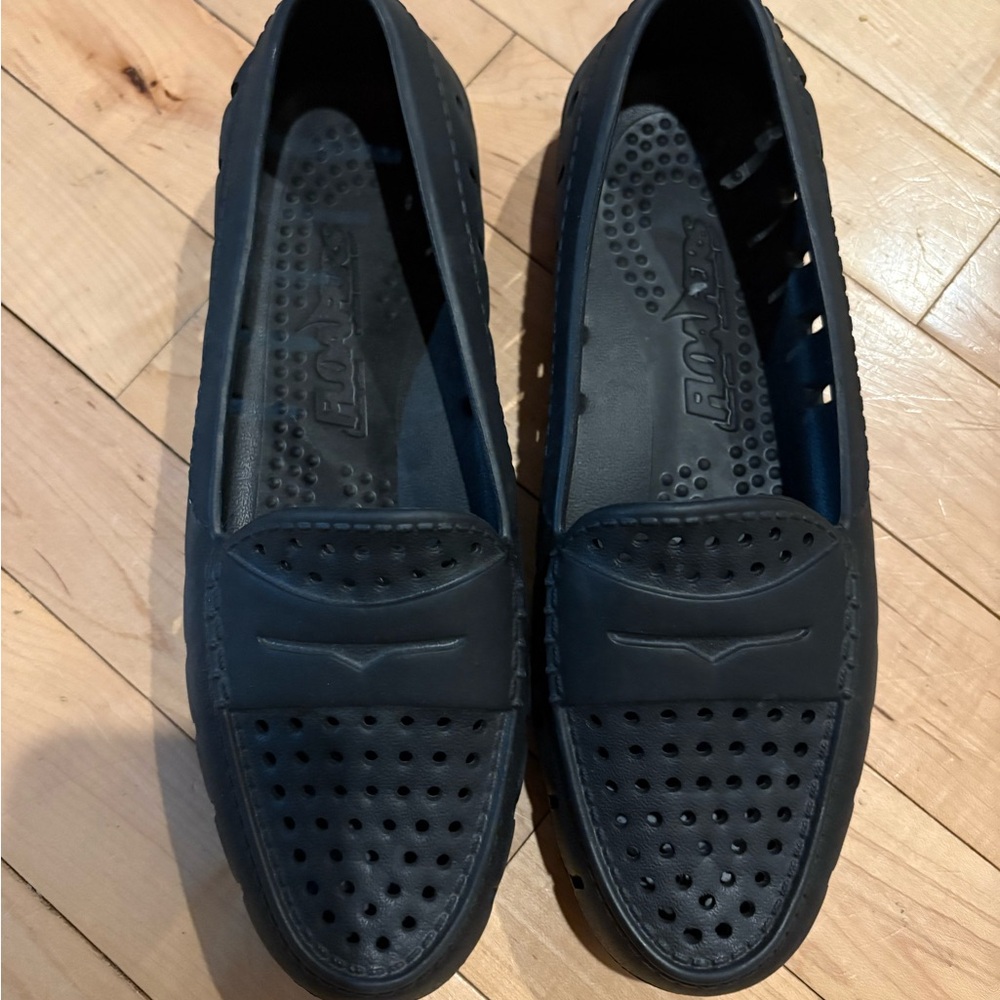 Stylish Black Men's Slip-On Loafers